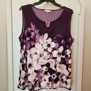 Women's sleeveless dress blouse